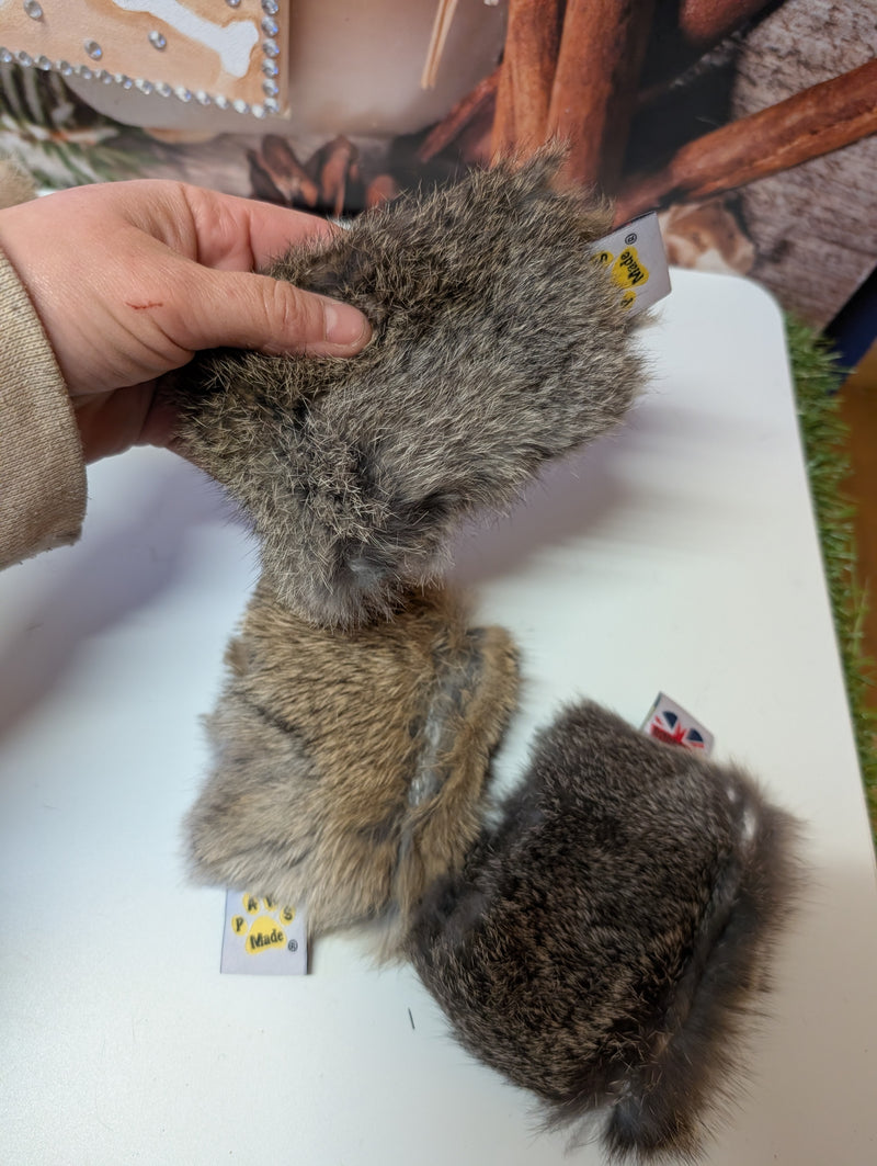 Jouet moelleux chiot en mouton ou lapin